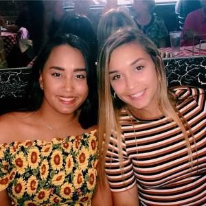 Meet your Posher, Adriana